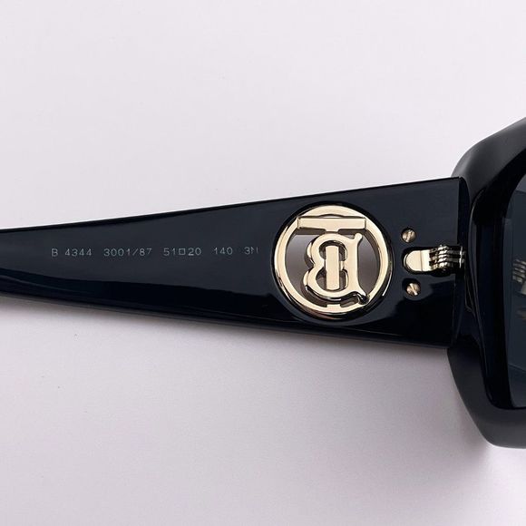 Burberry BE4344 Daisy 300187 Sunglasses Black Gray Square Women - Picture 8 of 11